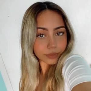 Meet your Posher, Krystal